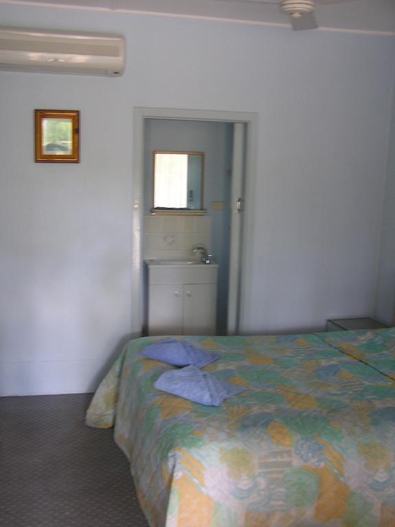 Sapphire Motel Korora Exterior photo