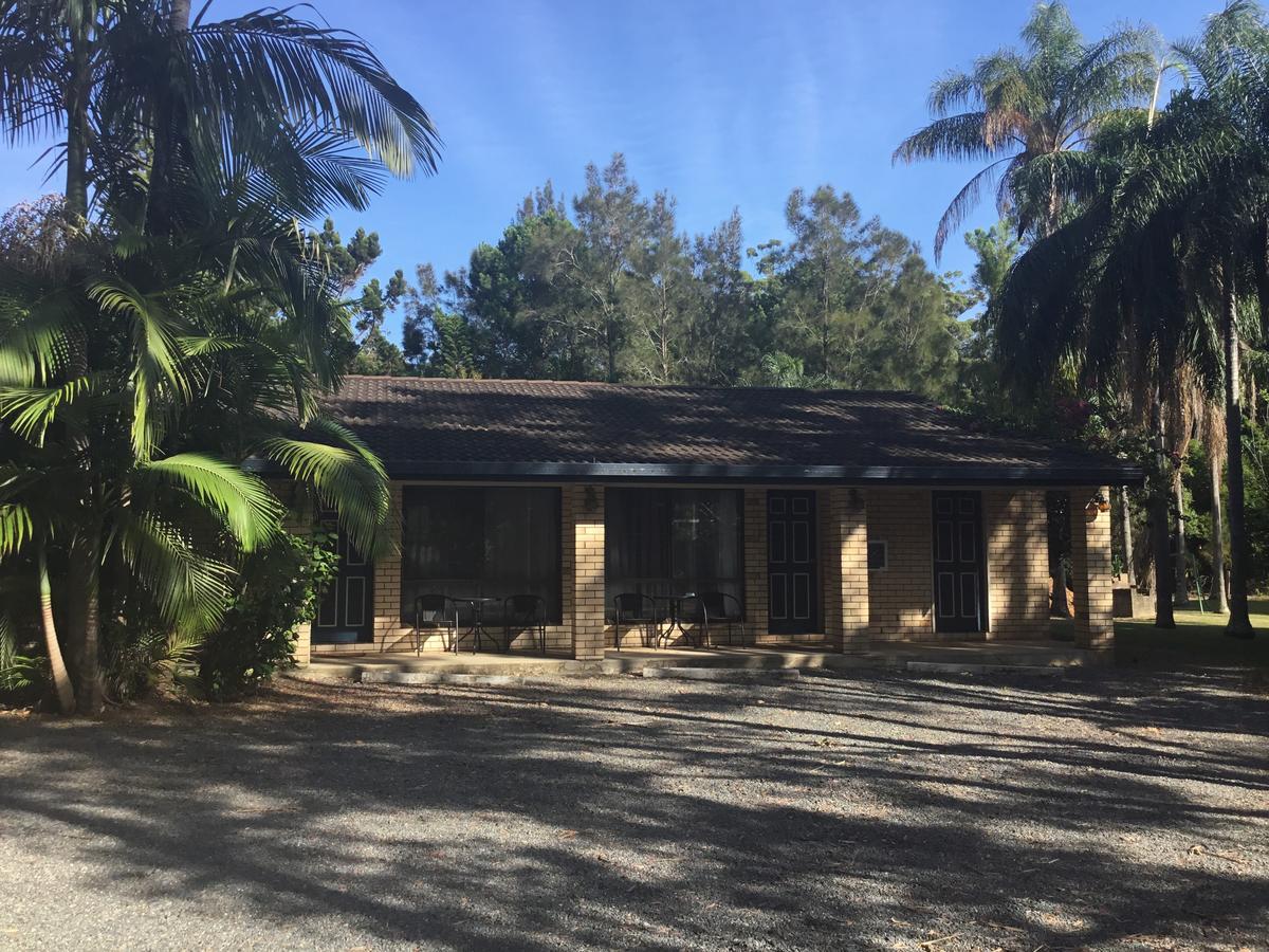 Sapphire Motel Korora Exterior photo